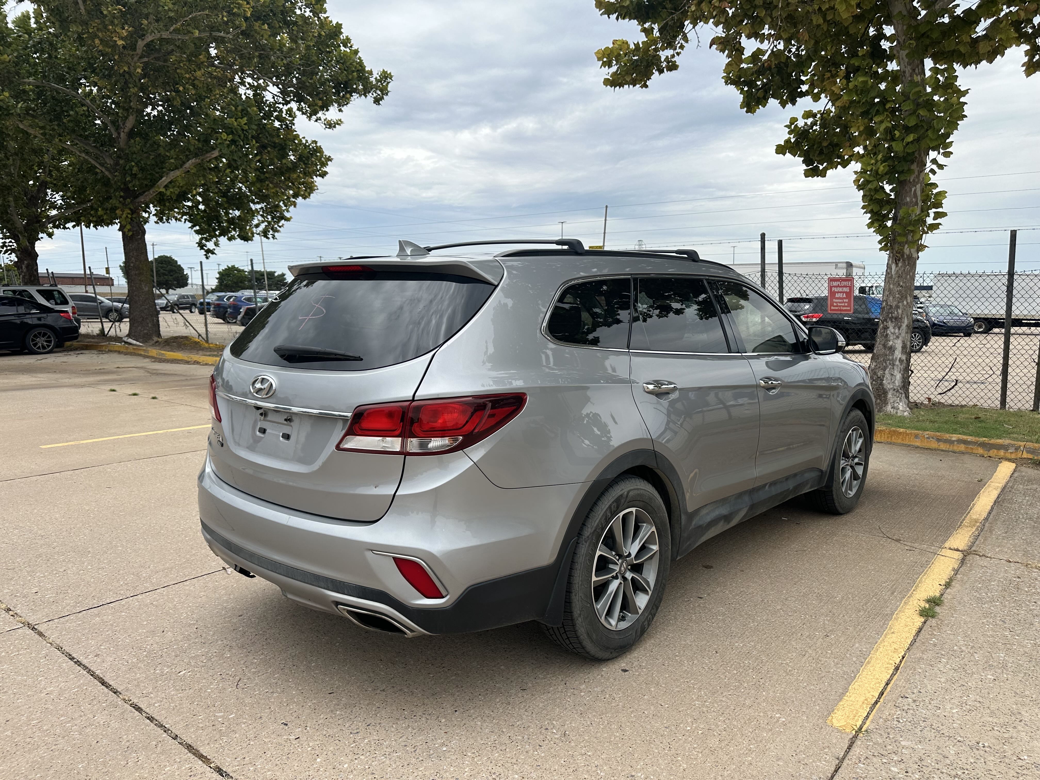 2019 Hyundai Santa Fe Xl Se vin: KM8SN4HF1KU299807