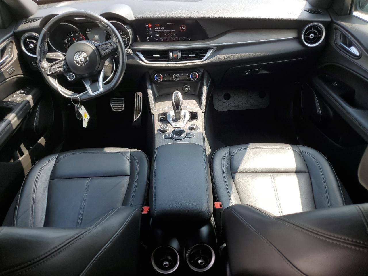 2022 Alfa Romeo Stelvio Ti VIN: ZASPAKBN0N7D26743 Lot: 68918594