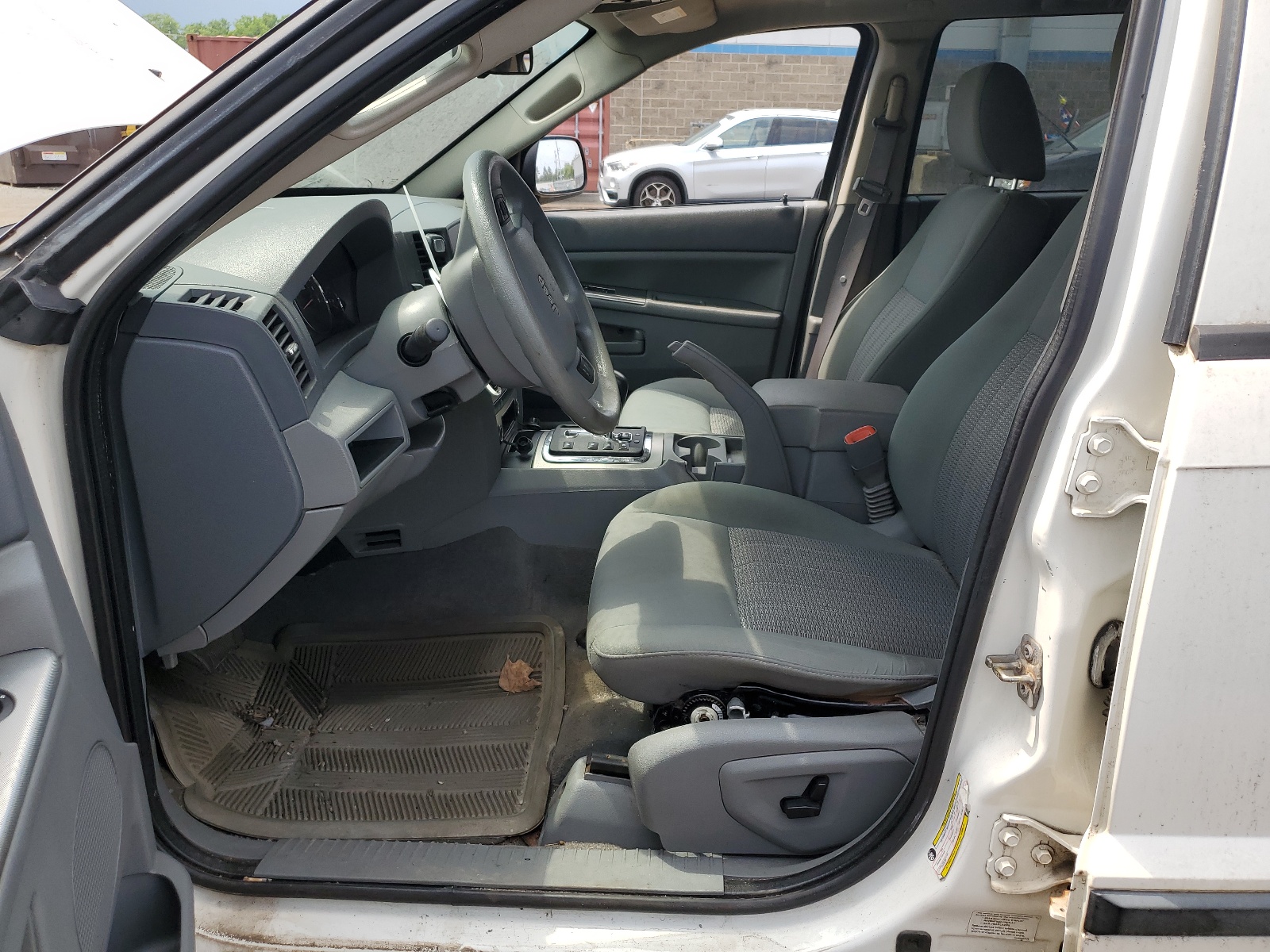 1J8GR48K47C565435 2007 Jeep Grand Cherokee Laredo