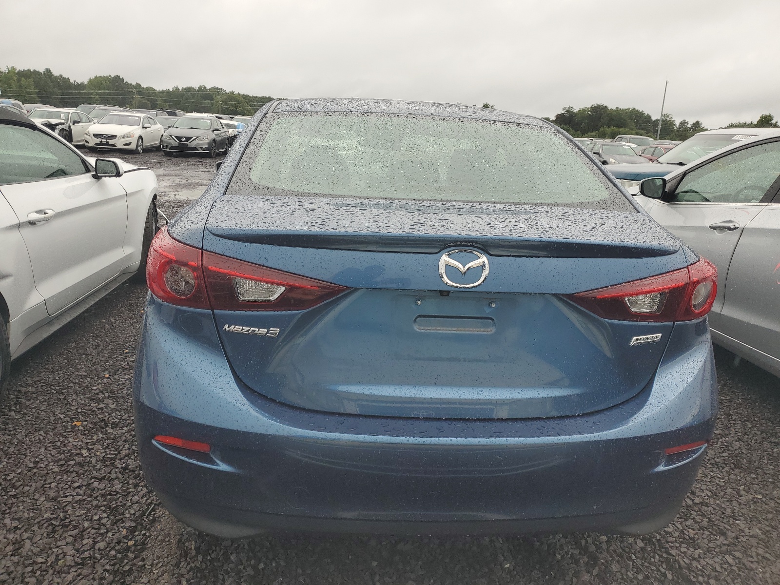 3MZBN1V30JM174553 2018 Mazda 3 Touring