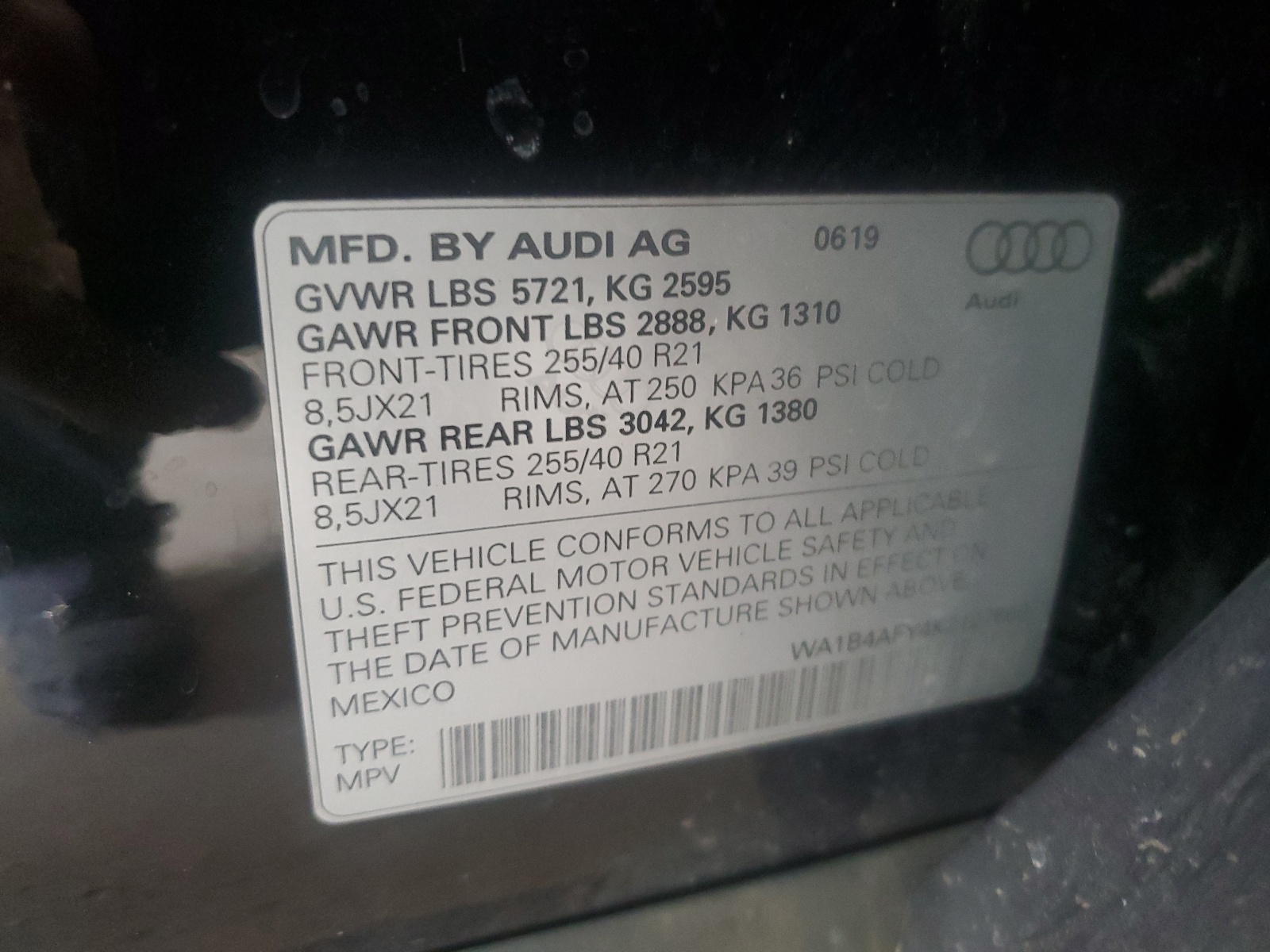 WA1B4AFY4K2127660 2019 Audi Sq5 Premium Plus