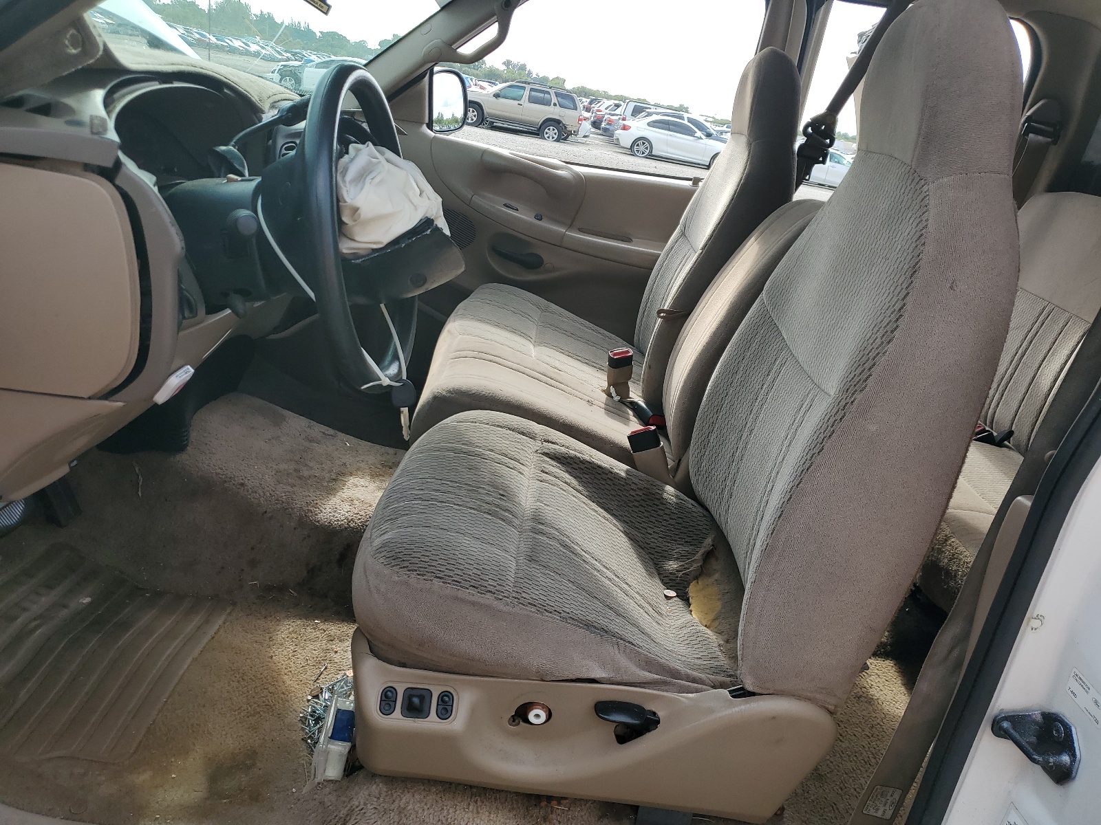 1FTEX17L0VNB85104 1997 Ford F150