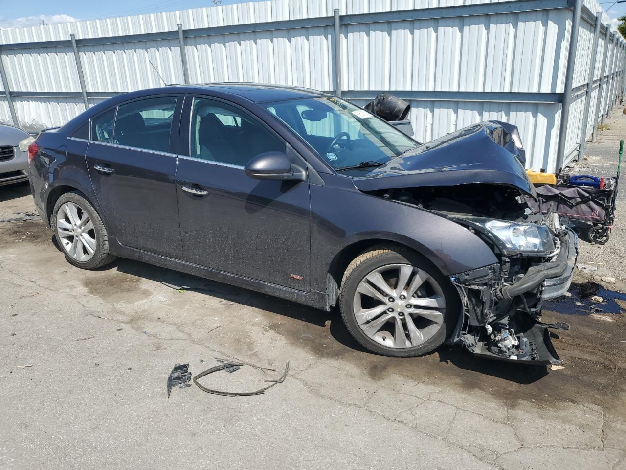 2015 Chevrolet Cruze - Image 4