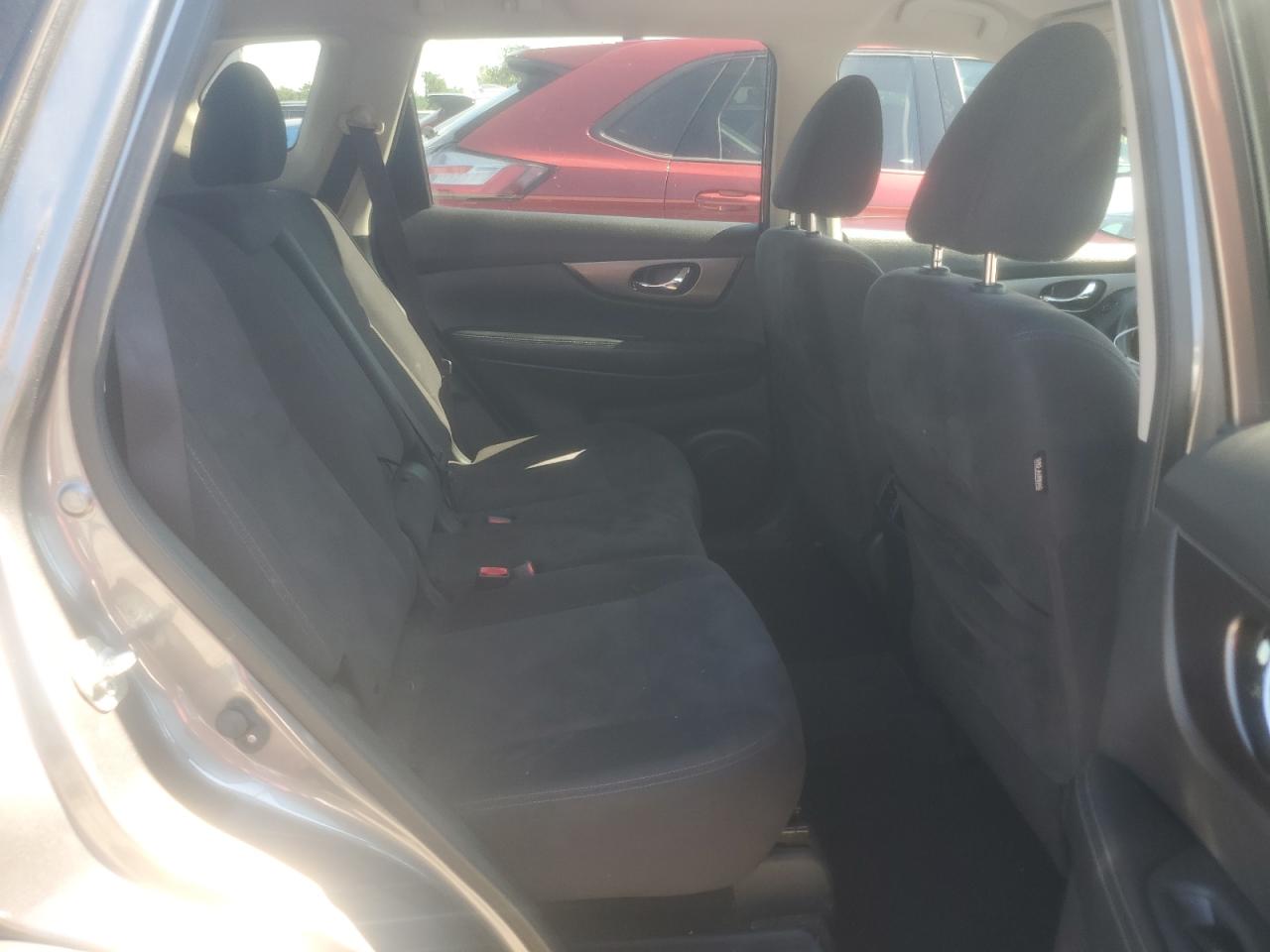 2015 Nissan Rogue S VIN: KNMAT2MT5FP518410 Lot: 66251964