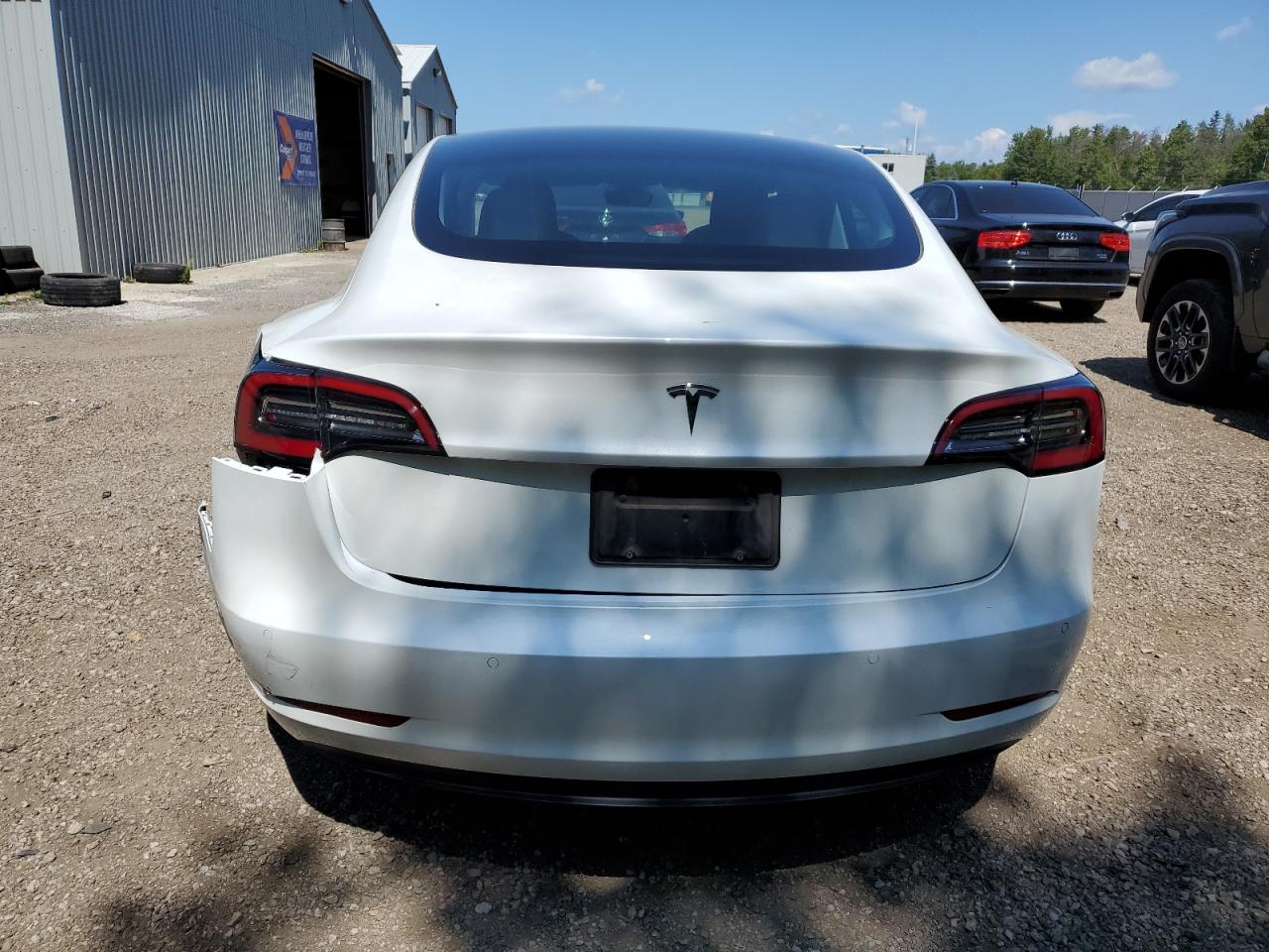 5YJ3E1EA4NF340377 2022 Tesla Model 3