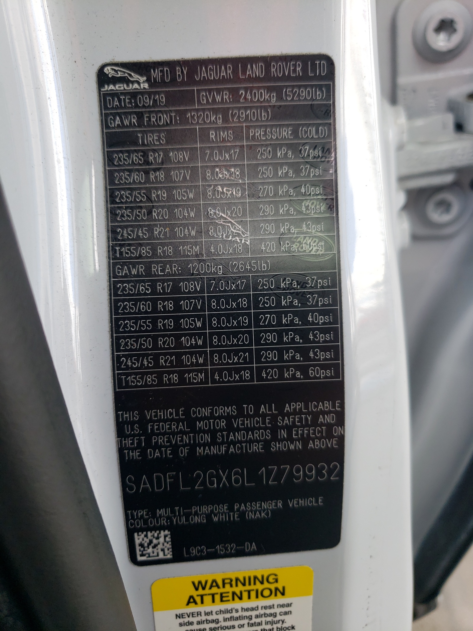 SADFL2GX6L1Z79932 2020 Jaguar E-Pace R-Dynamic Se