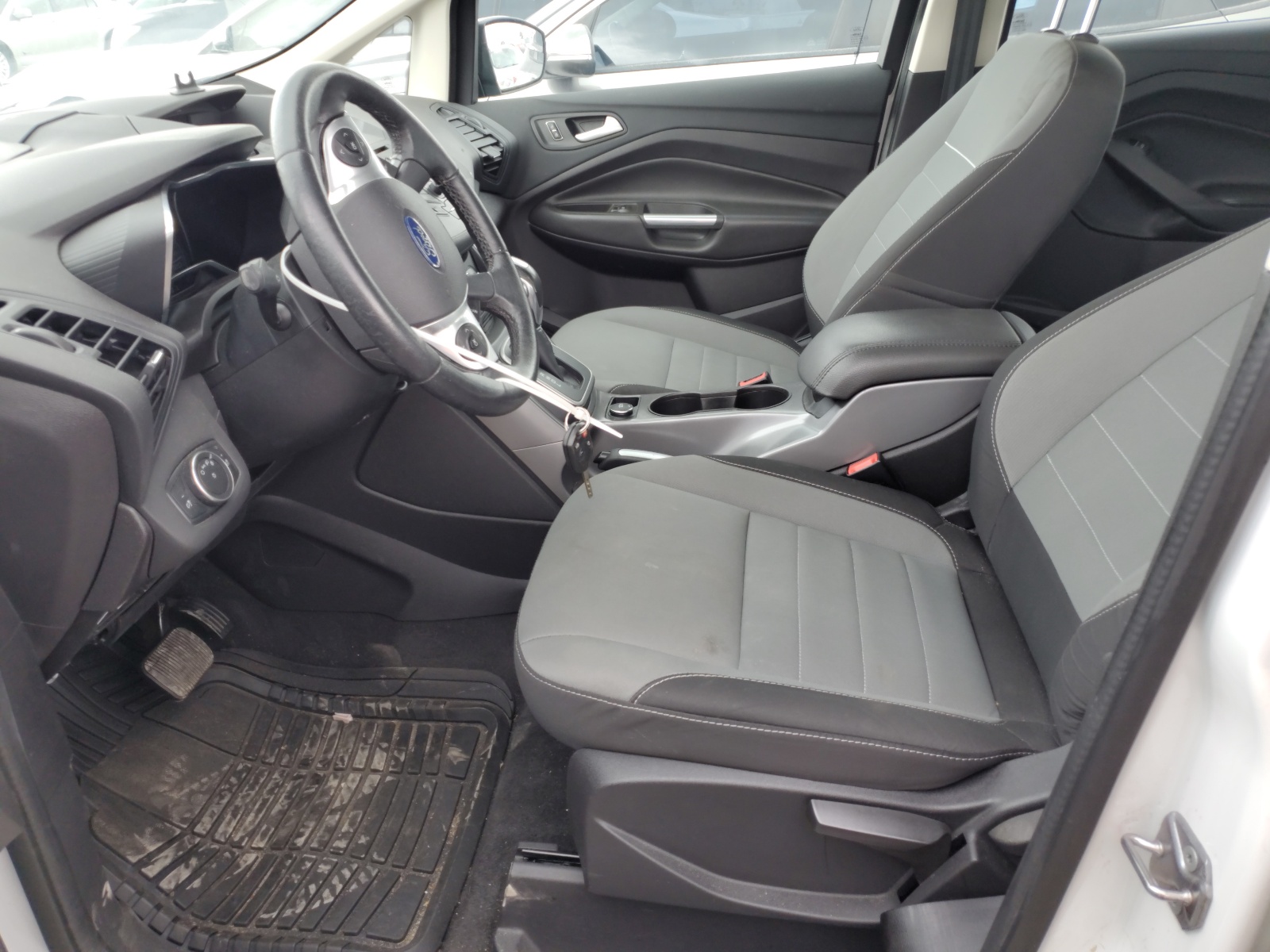 1FADP5AU9FL122641 2015 Ford C-Max Se