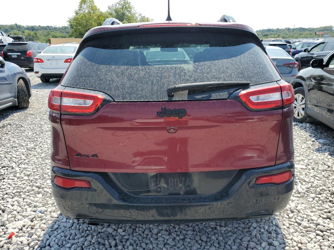 1C4PJMCB5JD607408 2018 Jeep Cherokee Latitude