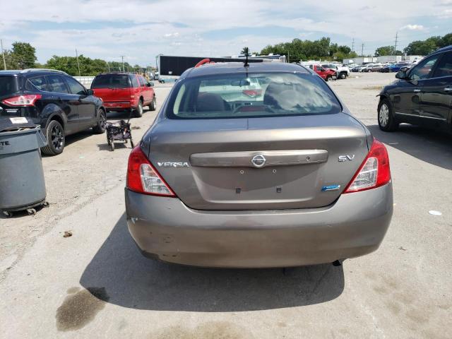 Sedans NISSAN VERSA 2012 Gray