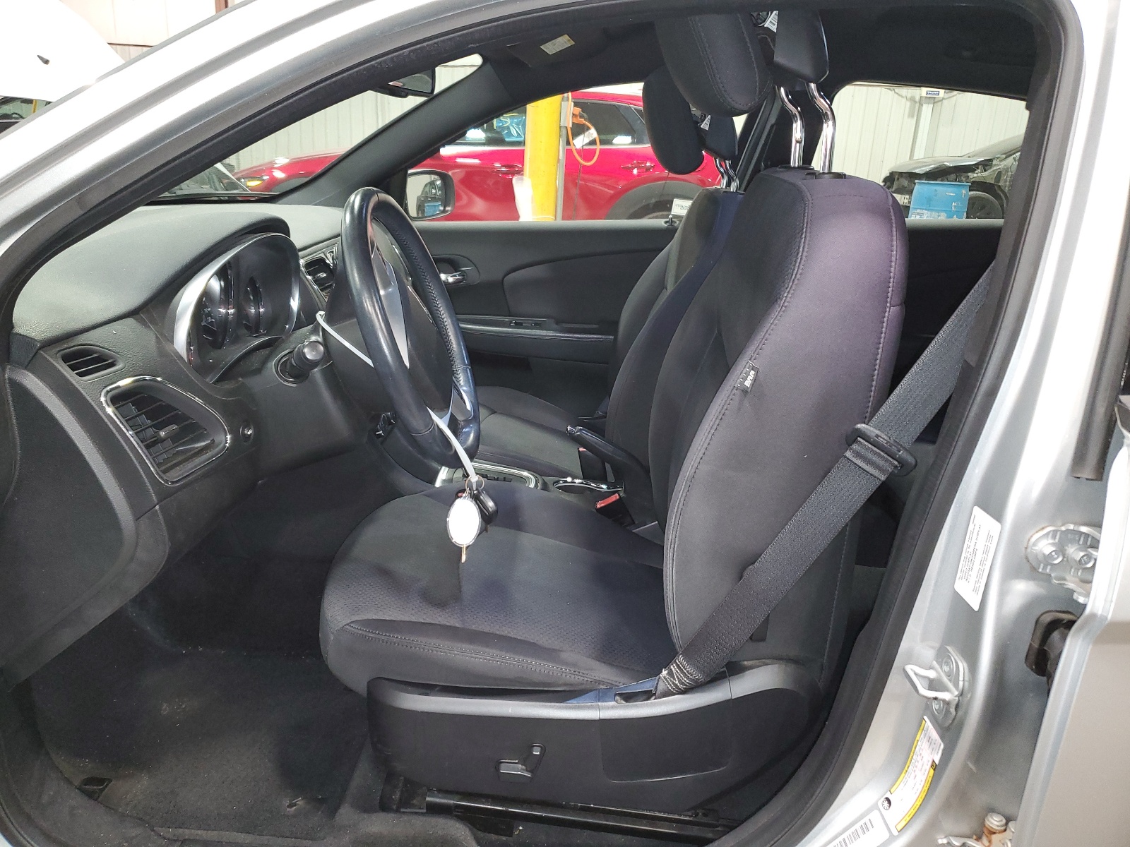 1C3CCBBG2CN263483 2012 Chrysler 200 Touring