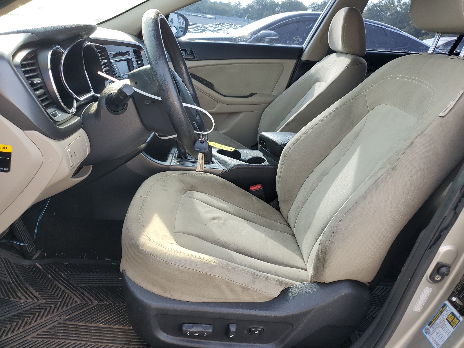 KNAGM4A77B5186967 2011 Kia Optima Lx