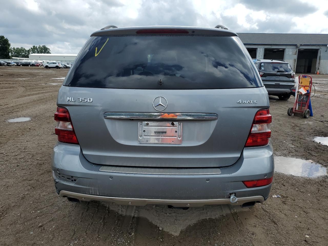 2011 Mercedes-Benz Ml 350 4Matic VIN: 4JGBB8GB5BA633367 Lot: 67681984