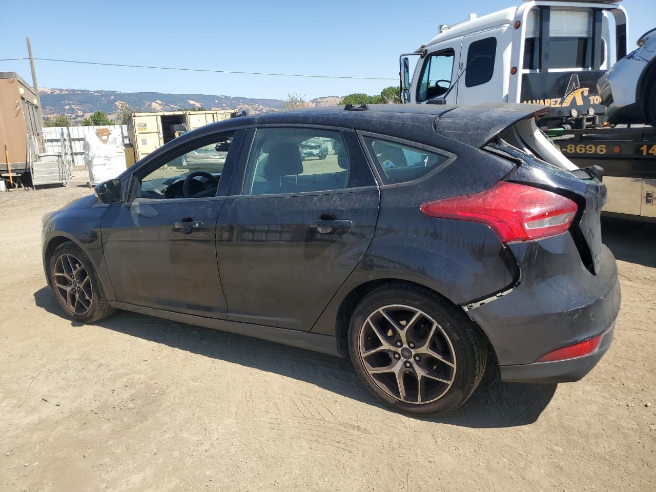 1FADP3M23JL246850 2018 FORD FOCUS - Image 2