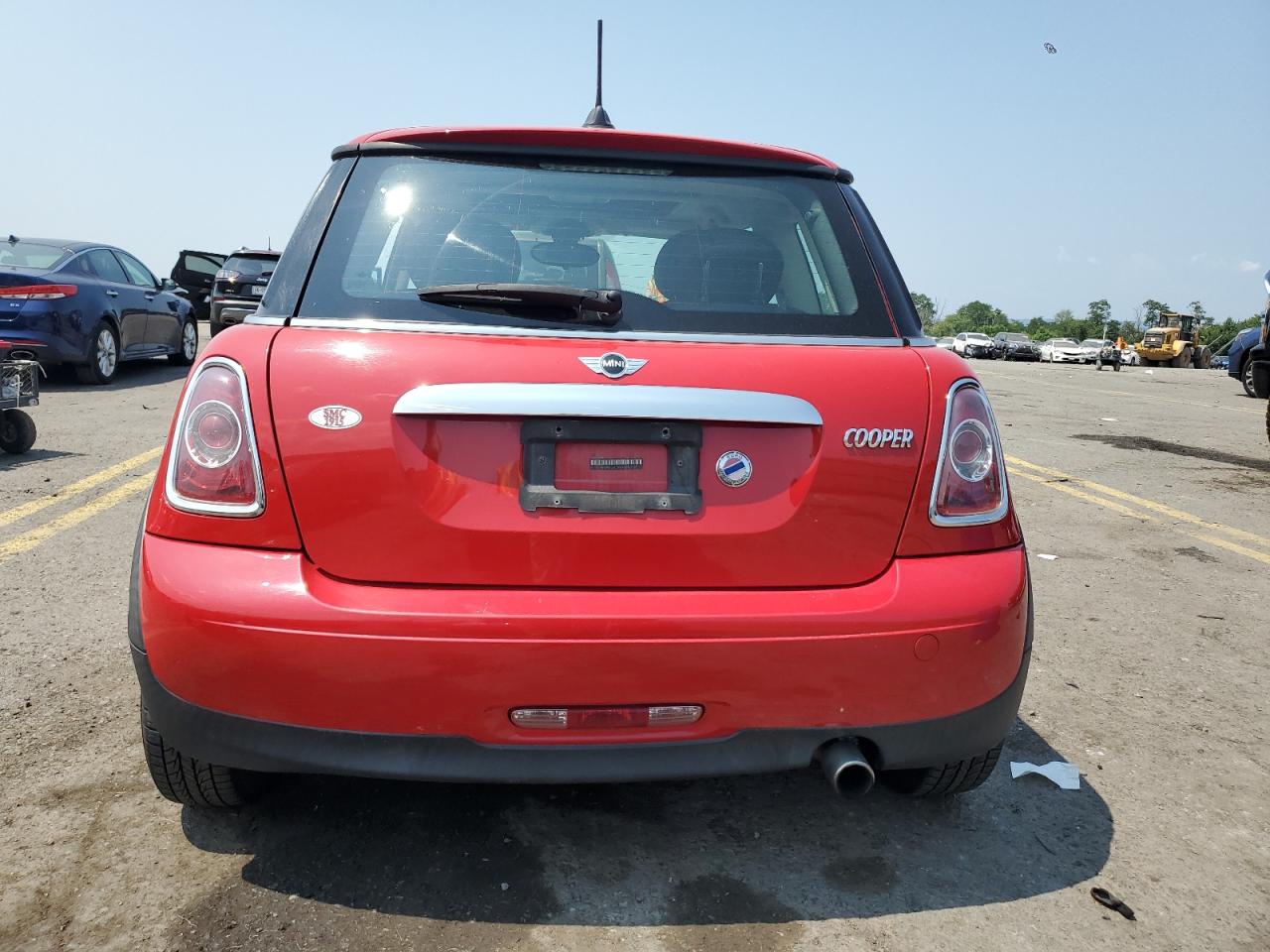 2013 Mini Cooper VIN: WMWSU3C59DT687325 Lot: 64812724