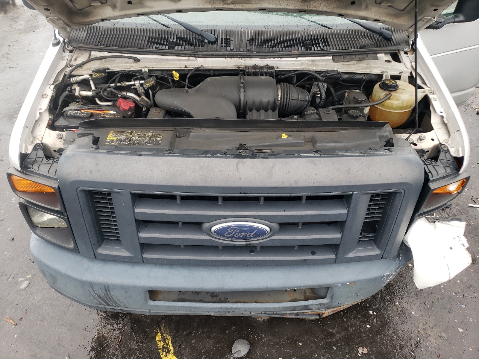 1FTNE2EW8DDA37988 2013 Ford Econoline E250 Van