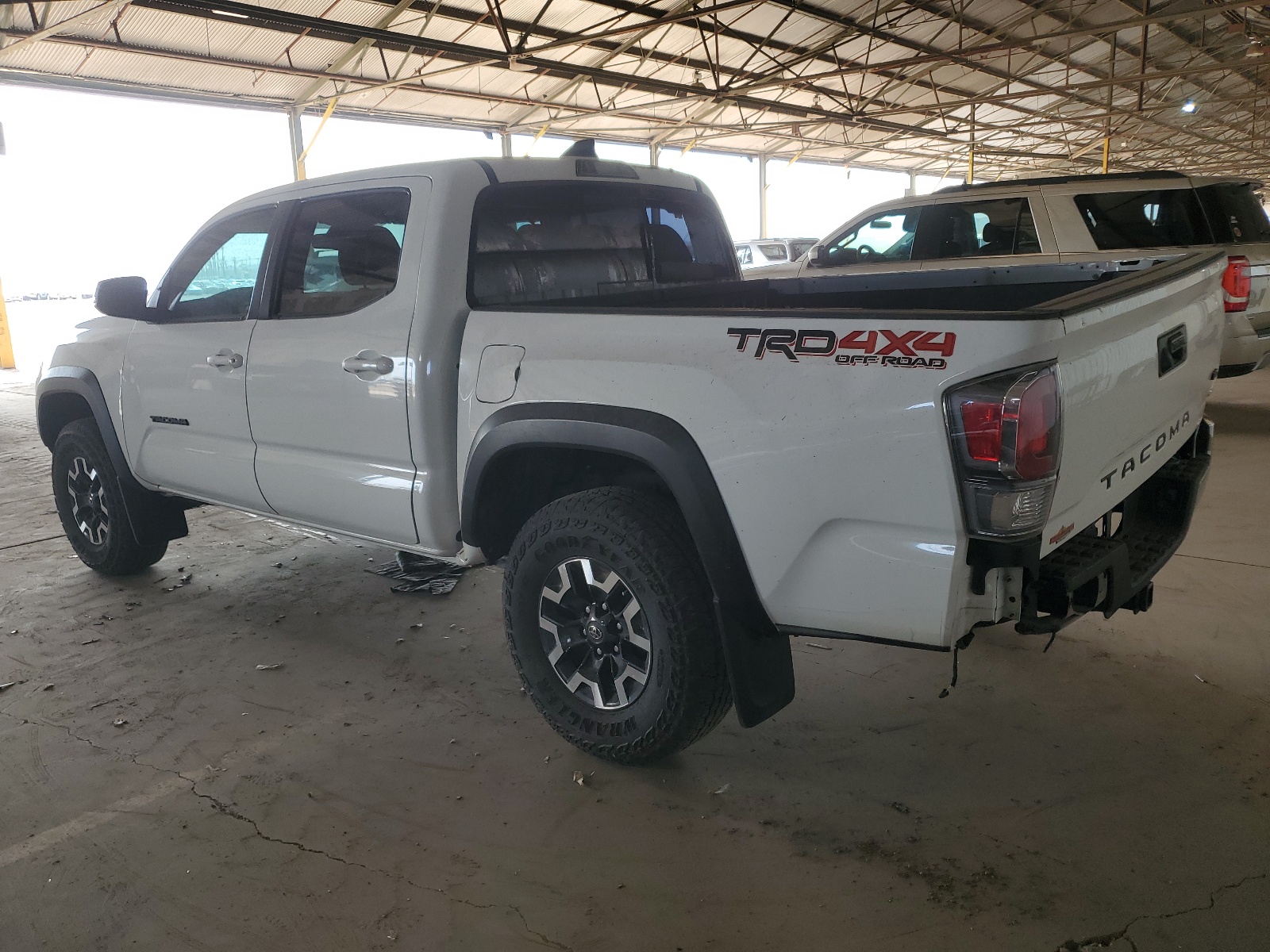 2022 Toyota Tacoma Double Cab vin: 3TMCZ5AN0NM519175