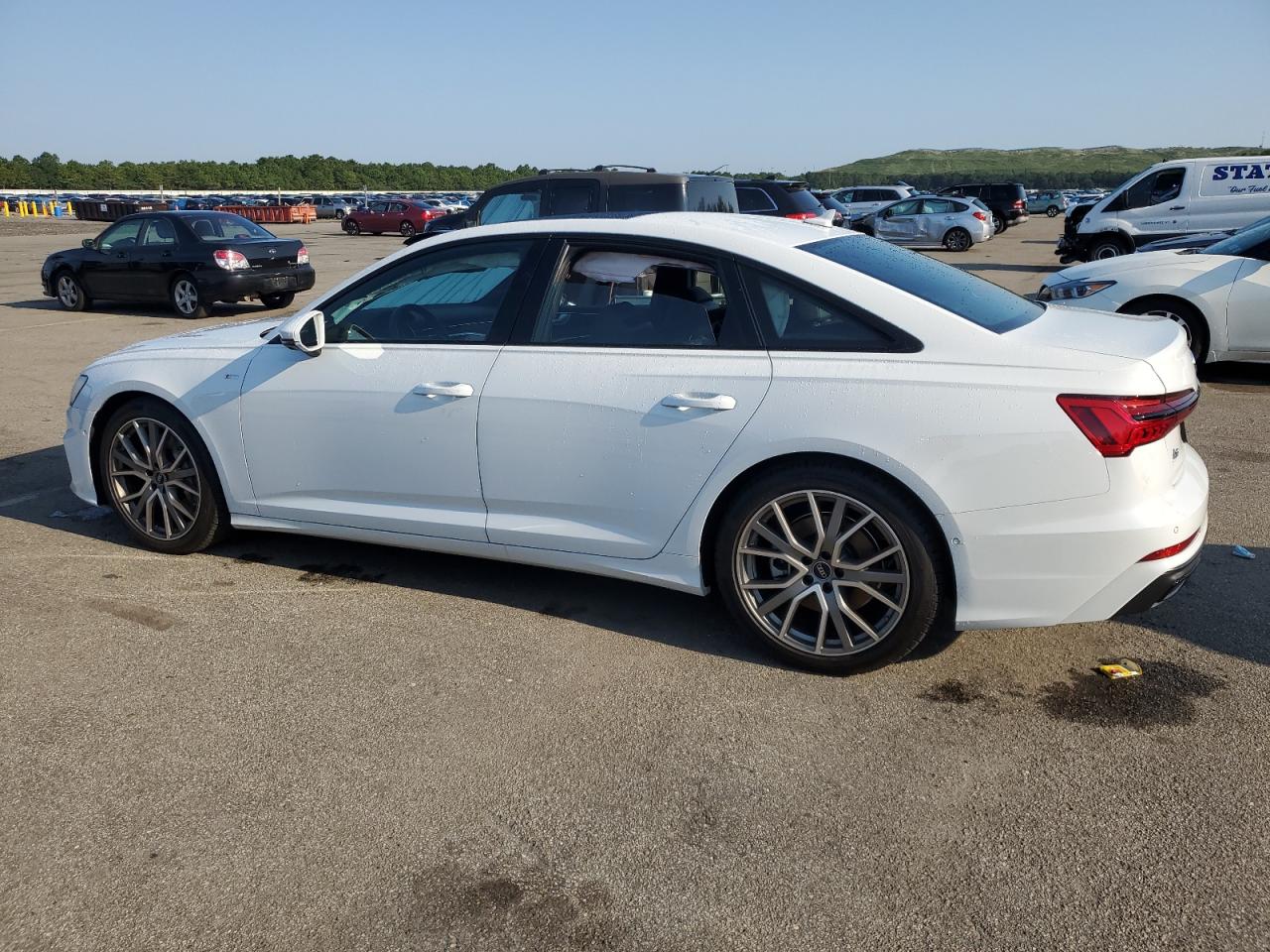 2022 Audi A6 Premium Plus VIN: WAUL2BF2XNN056224 Lot: 65215354