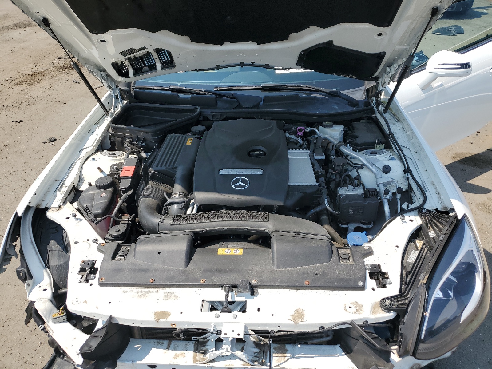 WDDPK3JA3JF150805 2018 Mercedes-Benz Slc 300