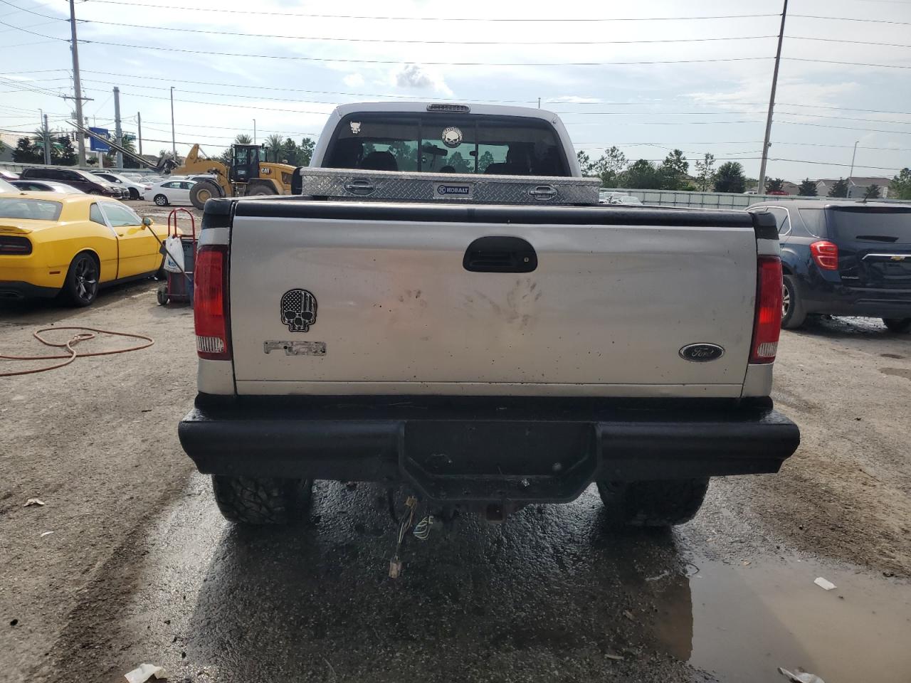 2004 Ford F250 - Image 6