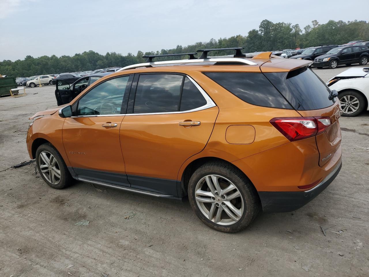 2GNAXXEV8K6235194 2019 CHEVROLET EQUINOX - Image 2