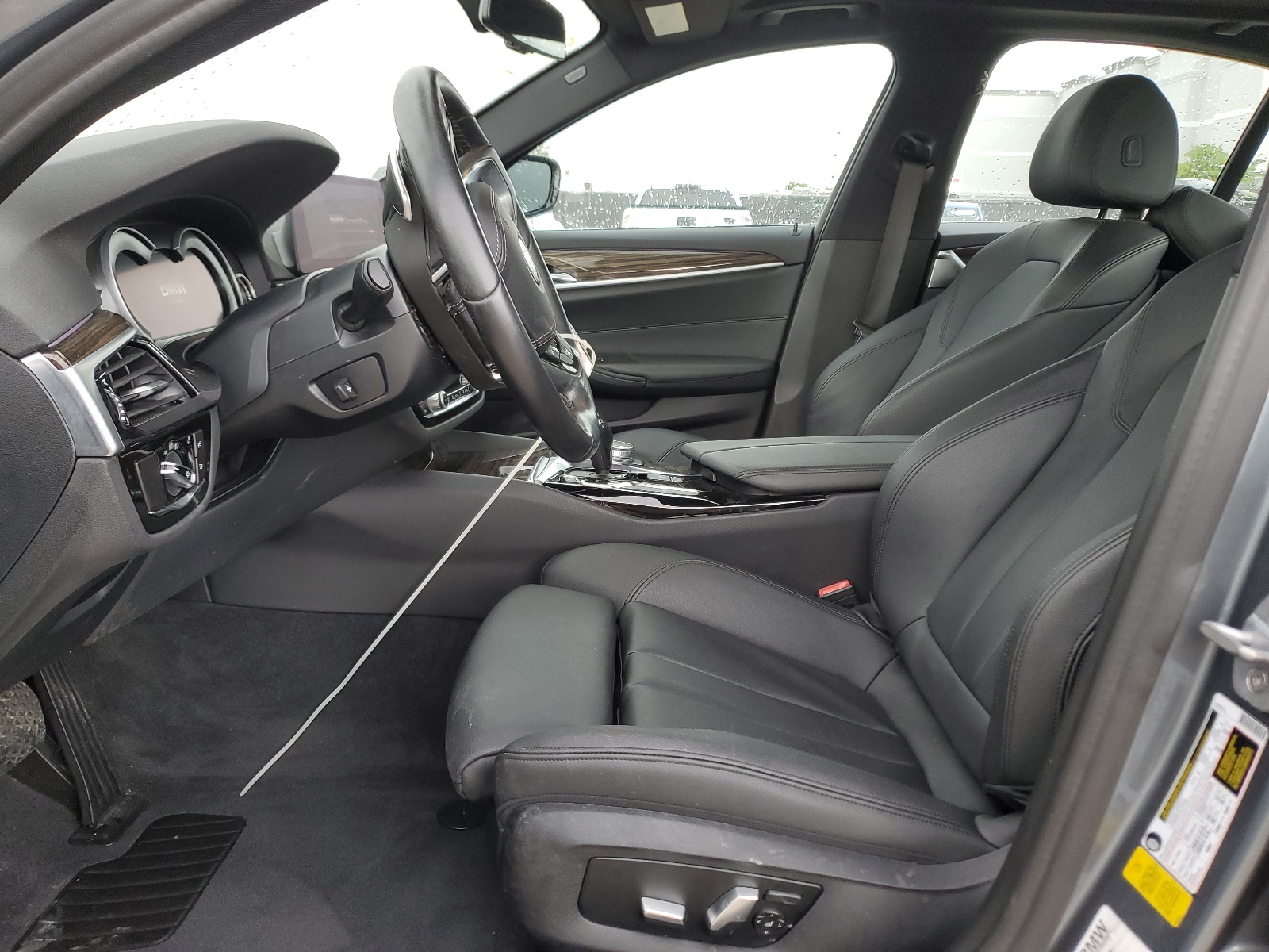 WBAJA5C55KWW08101 2019 BMW 530 I