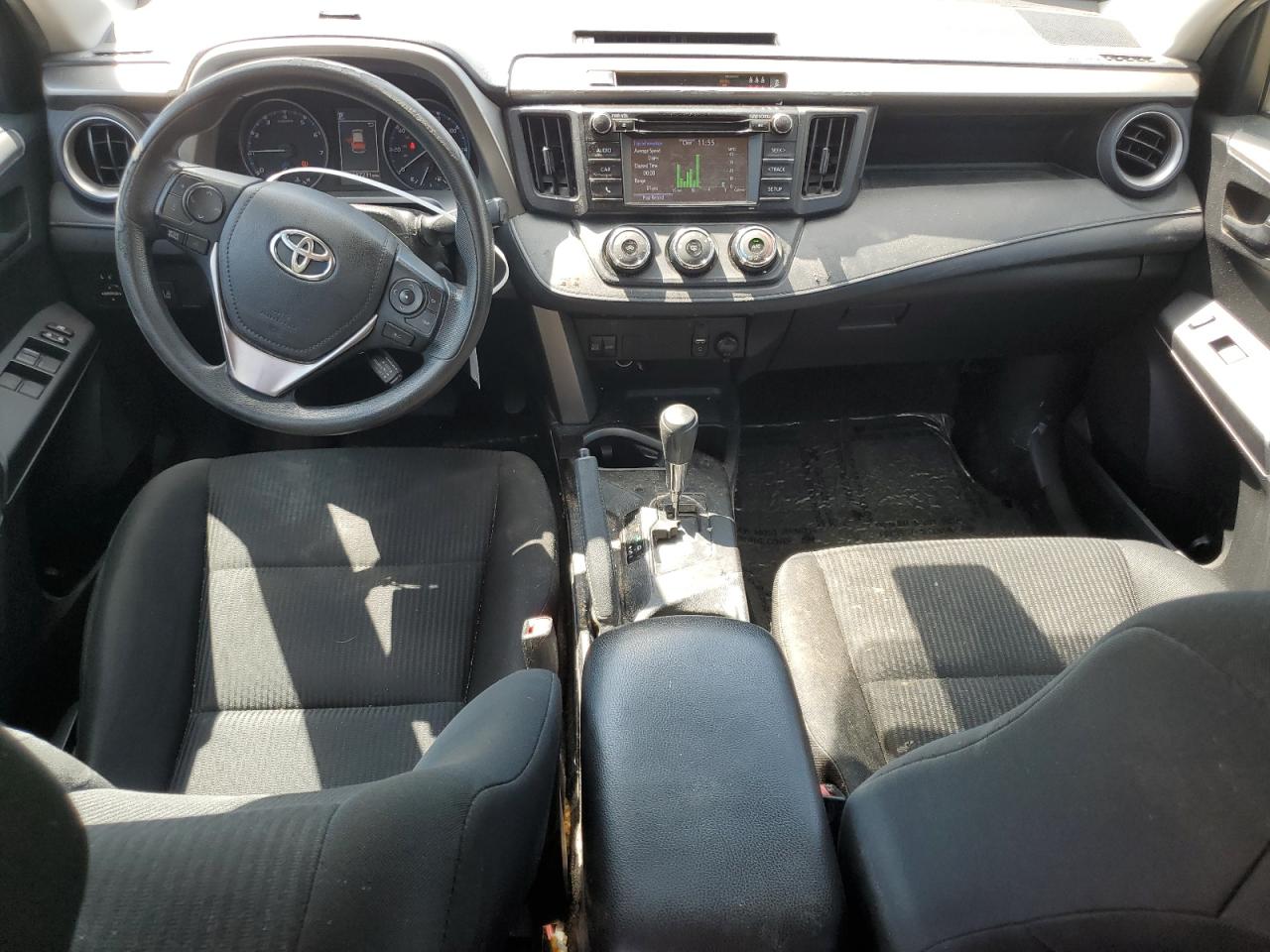 2T3ZFREV7HW348786 2017 Toyota Rav4 Le