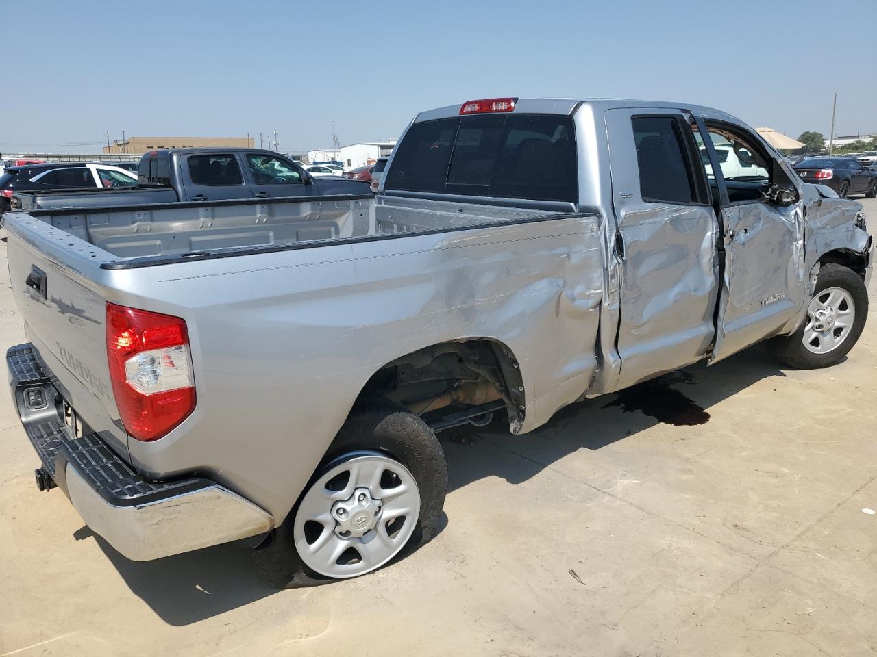 VIN 5TFRM5F12KX138772 2019 TOYOTA TUNDRA no.3