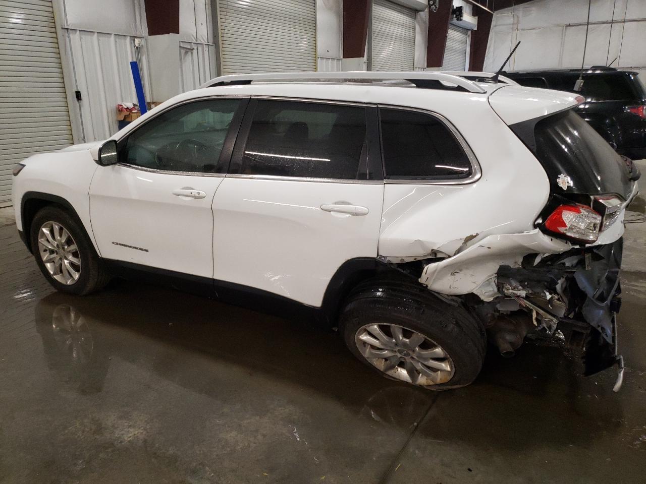 1C4PJMDS2FW613967 2015 JEEP GRAND CHEROKEE - Image 2