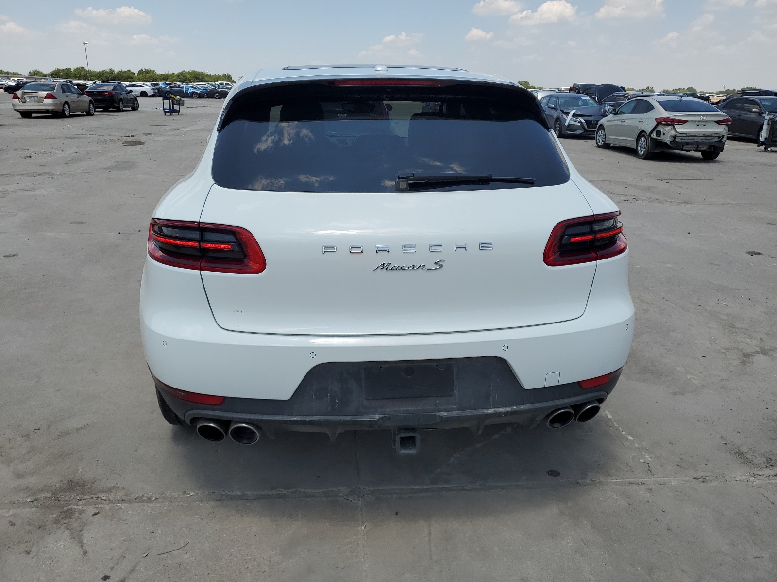 WP1AB2A5XHLB18652 2017 Porsche Macan S