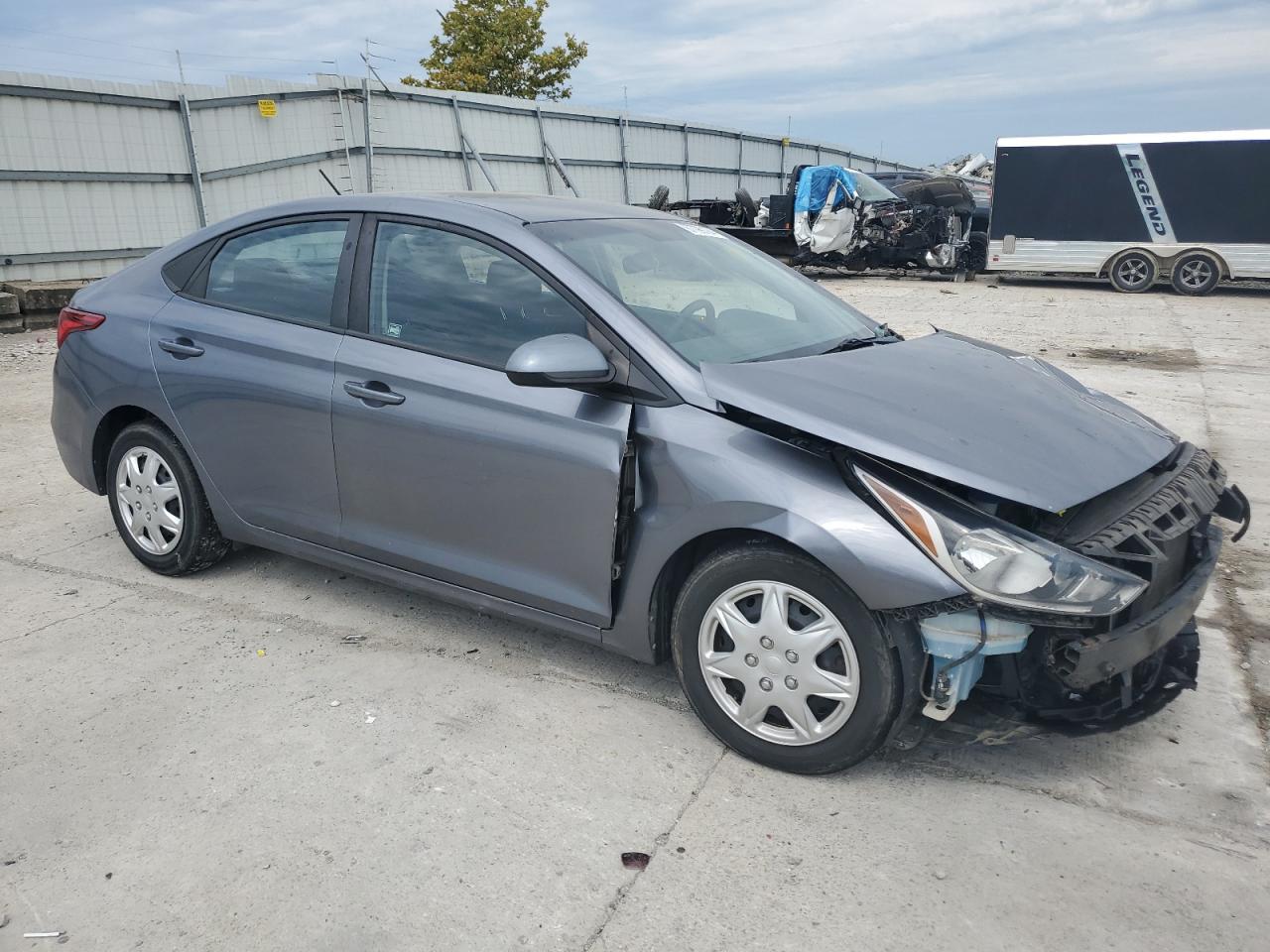 3KPC24A39JE018304 2018 Hyundai Accent Se