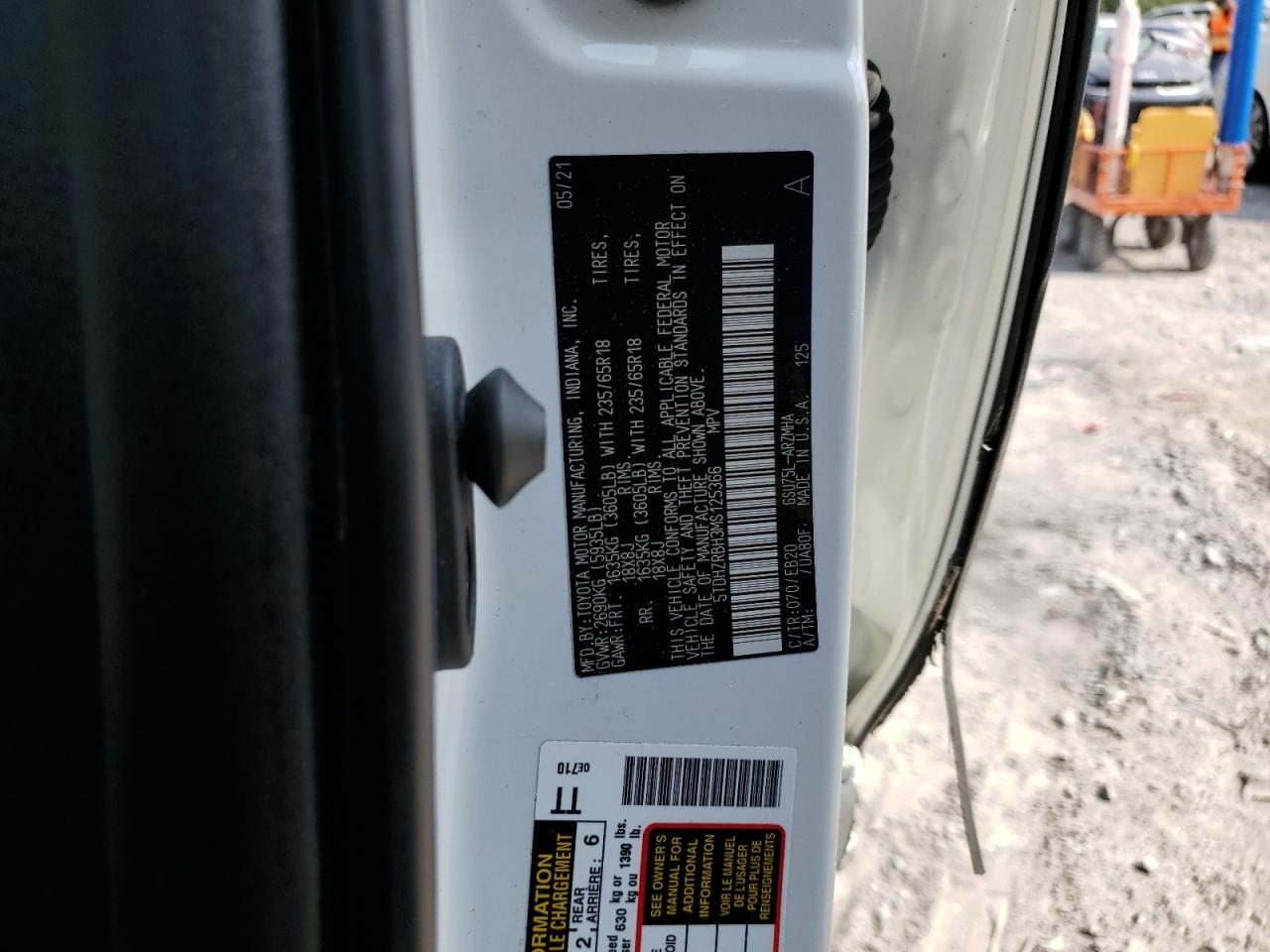 2021 Toyota Highlander Xle VIN: 5TDHZRBH3MS125366 Lot: 67915524