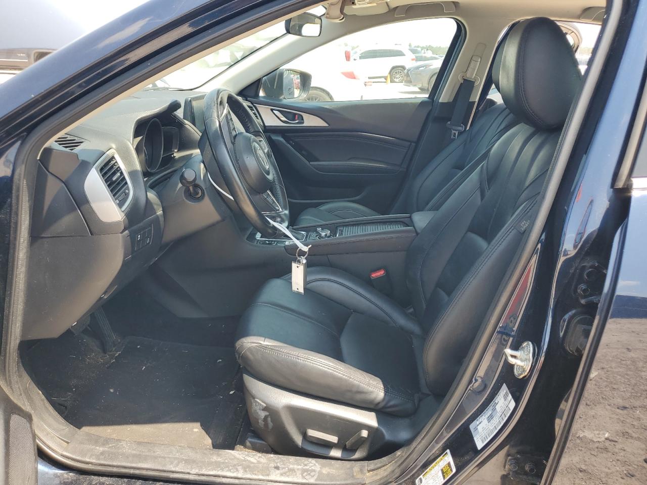 2018 Mazda 3 Touring VIN: 3MZBN1V36JM234352 Lot: 65959304