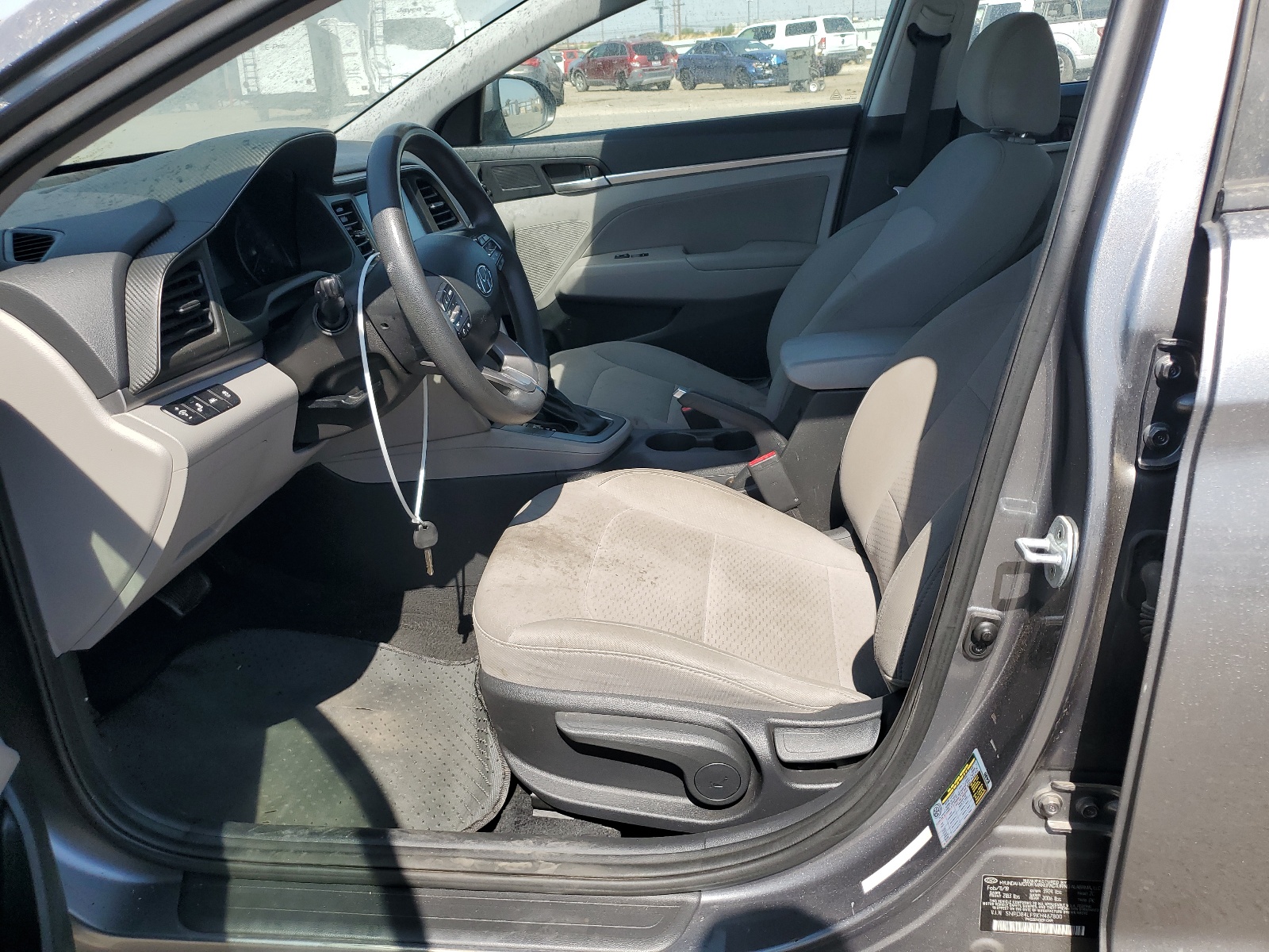 5NPD84LF9KH467800 2019 Hyundai Elantra Sel