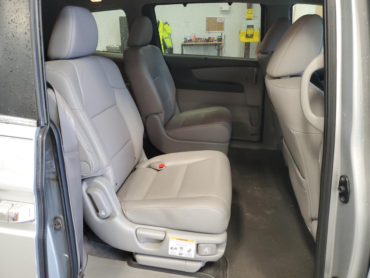 5FNRL5H64BB001421 2011 Honda Odyssey Exl