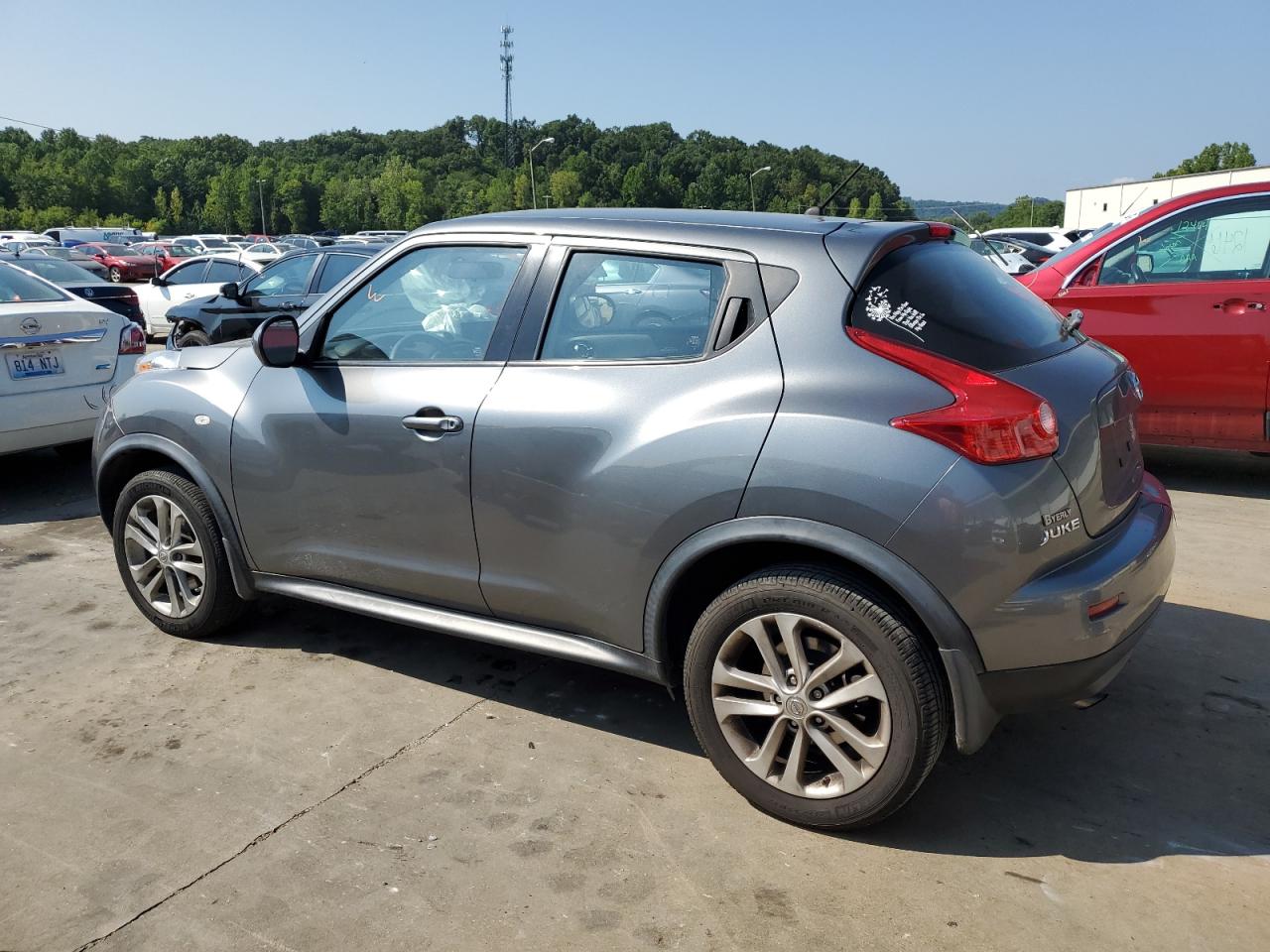 2013 Nissan Juke S VIN: JN8AF5MR4DT208206 Lot: 65986834