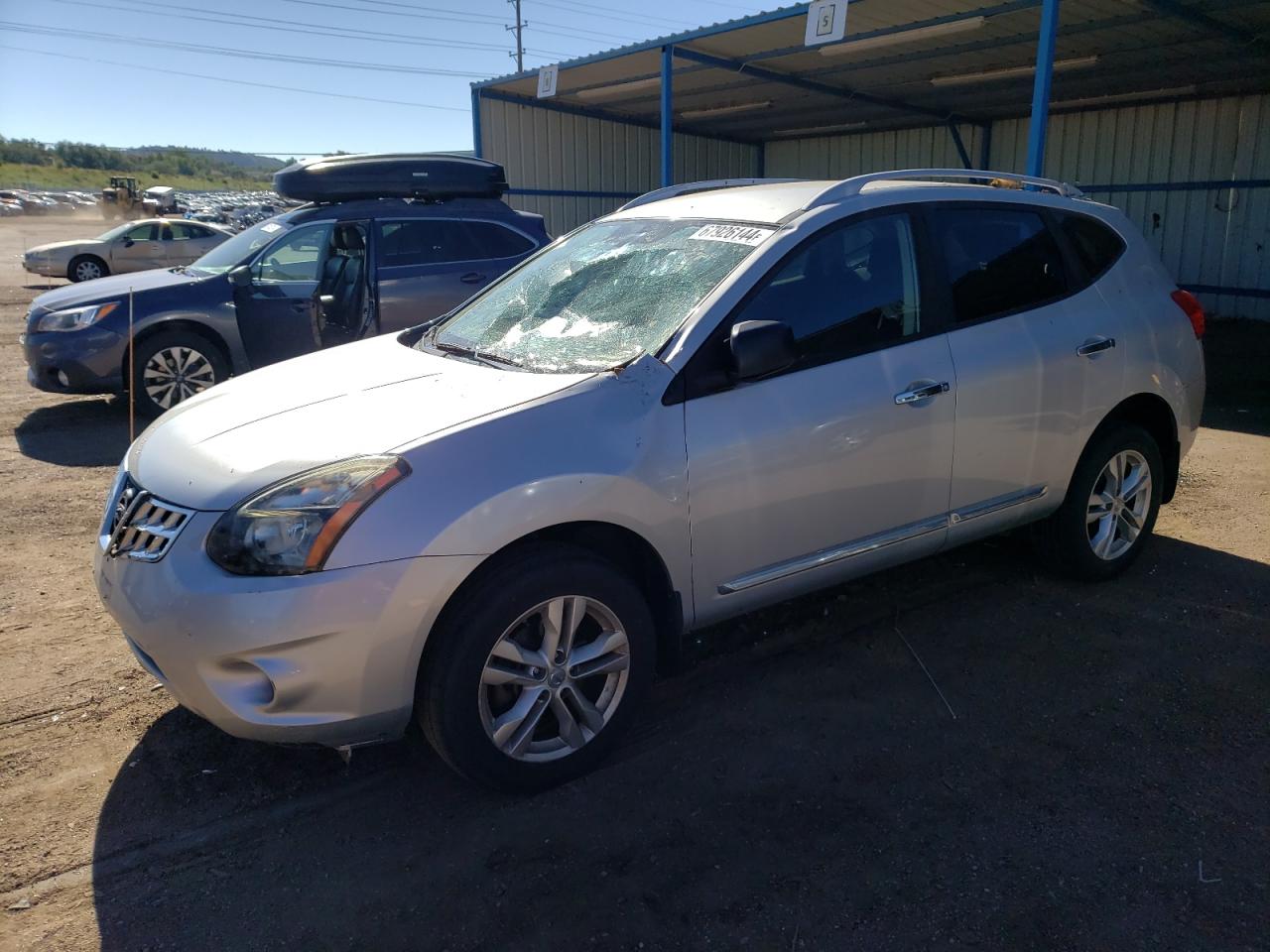 JN8AS5MV8FW768174 2015 NISSAN ROGUE - Image 1