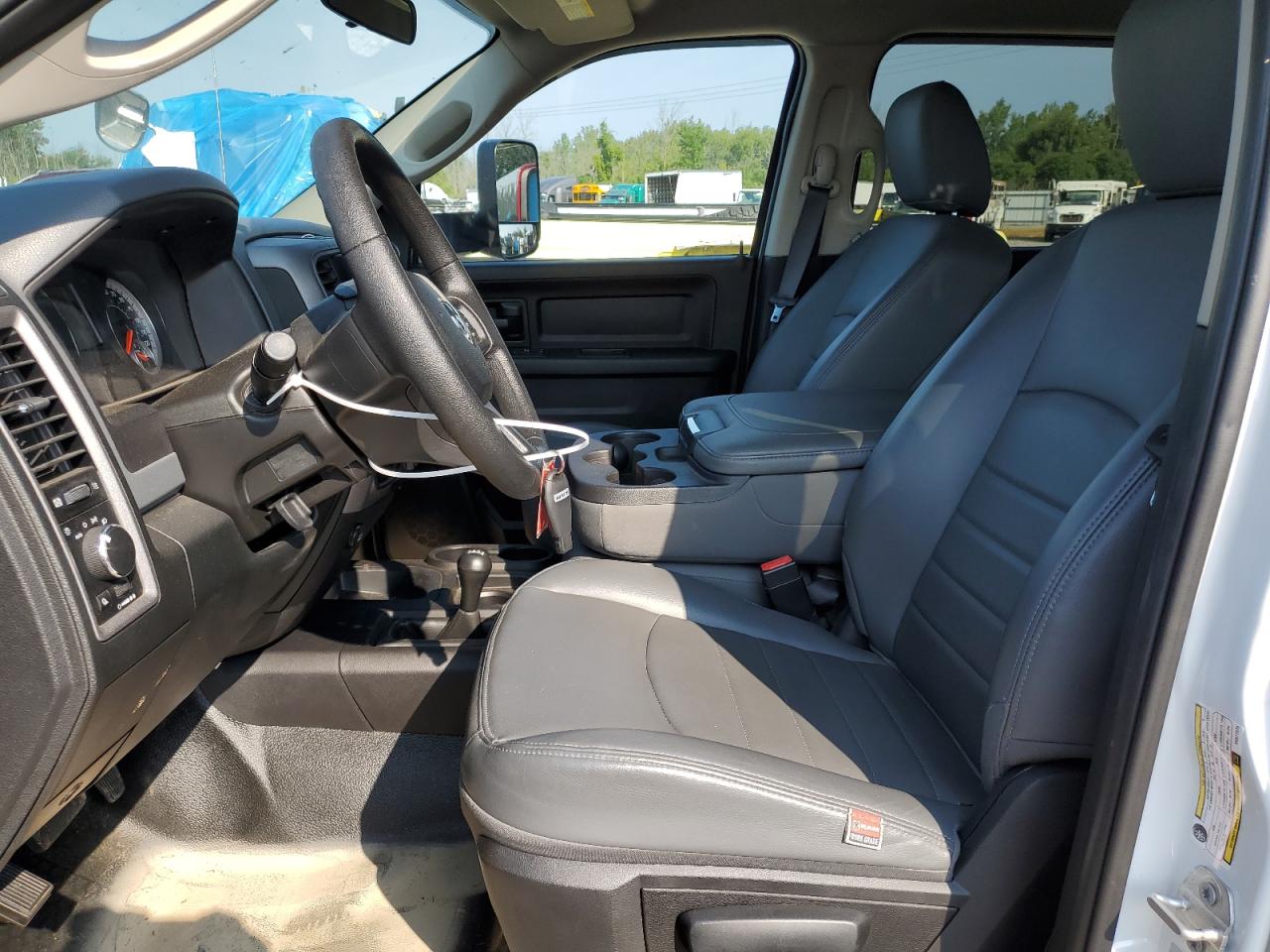 2017 Ram 3500 St VIN: 3C63RRGL3HG577370 Lot: 67970794