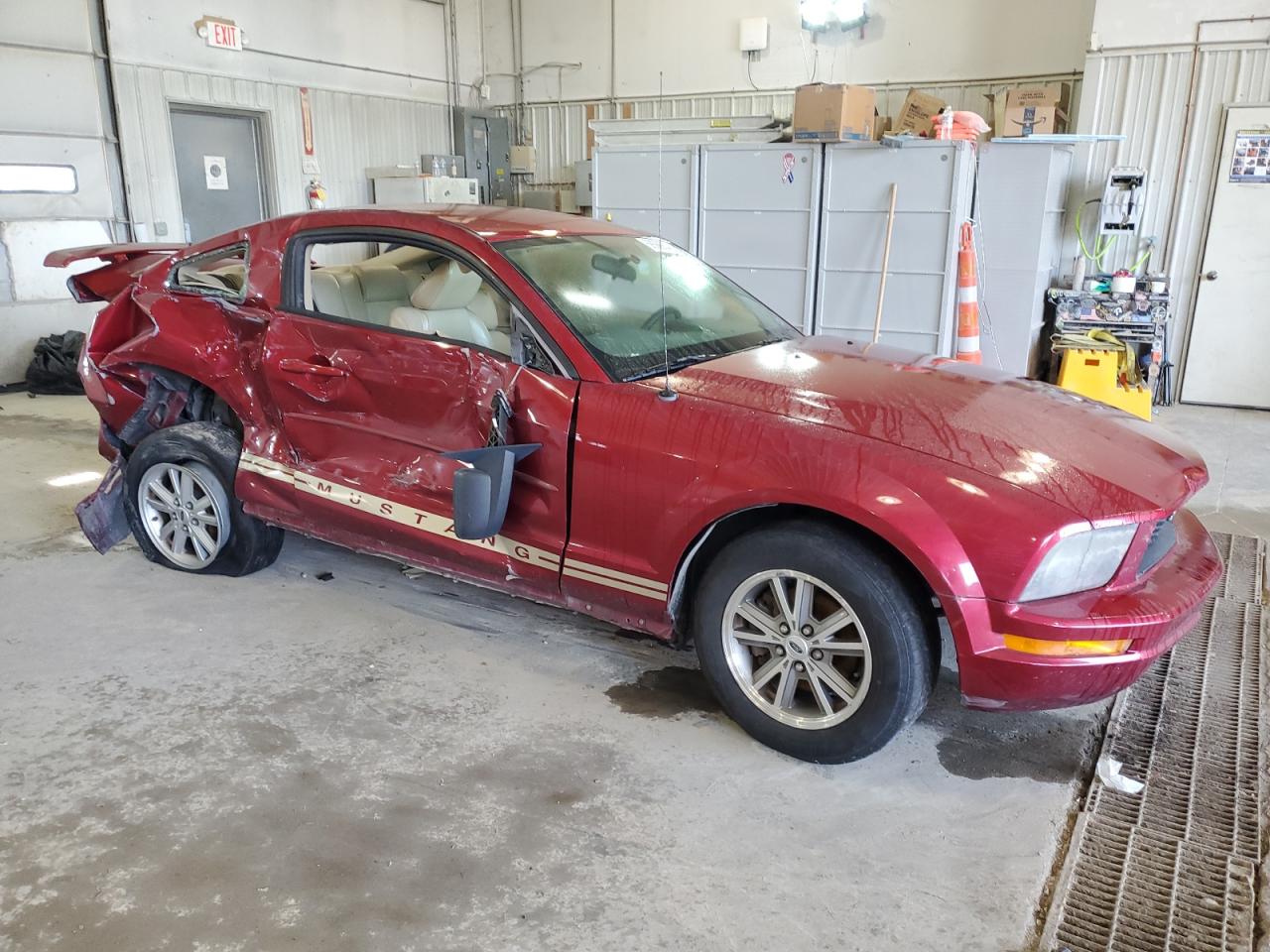 1ZVFT80N955165242 2005 Ford Mustang