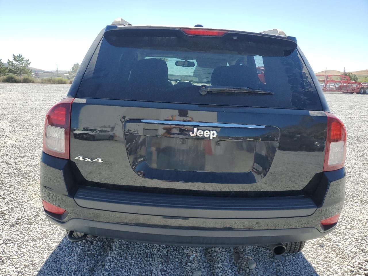 1C4NJDBBXFD239985 2015 Jeep Compass Sport