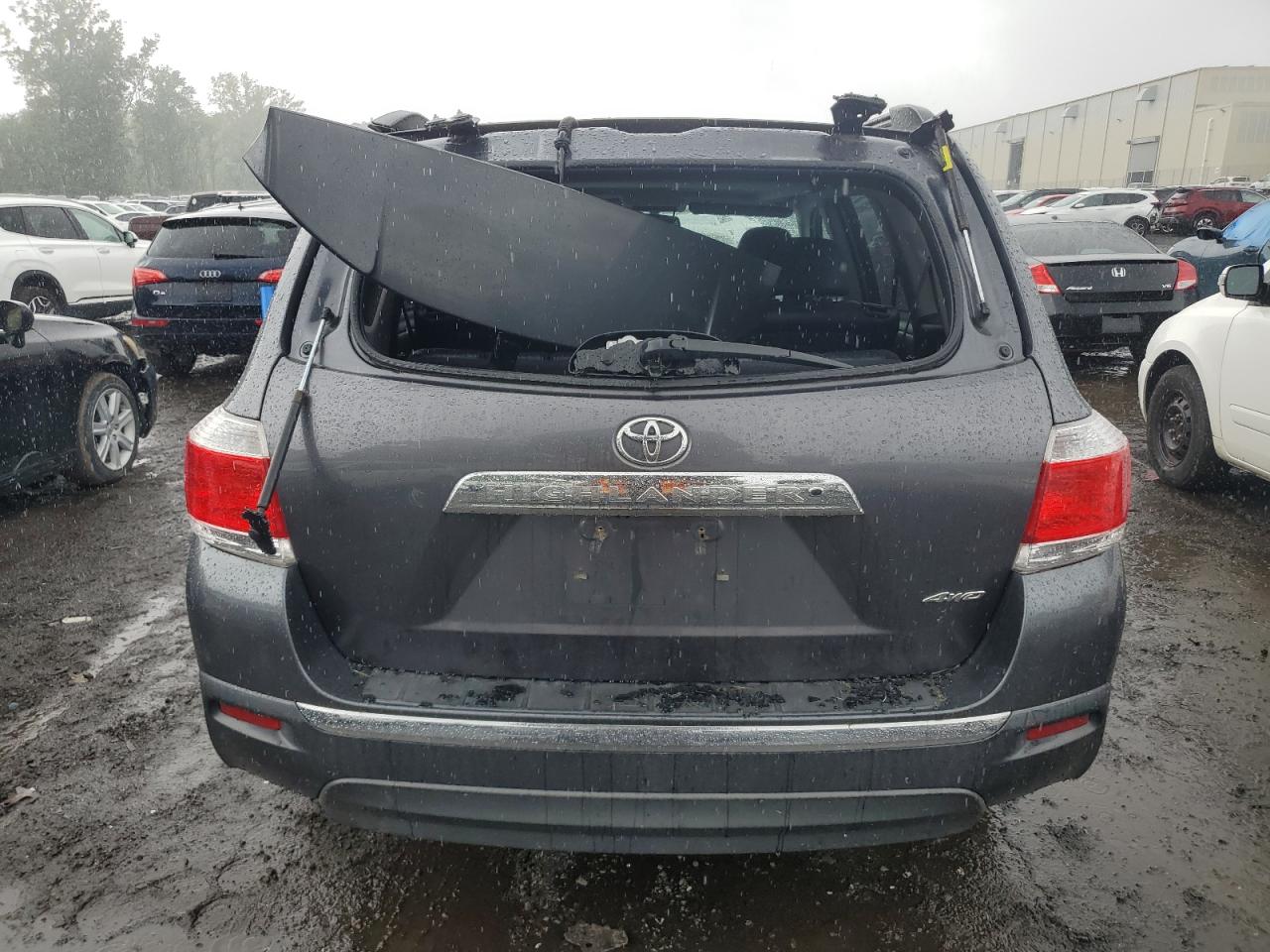 2013 Toyota Highlander Base VIN: 5TDBK3EH9DS224647 Lot: 66379314