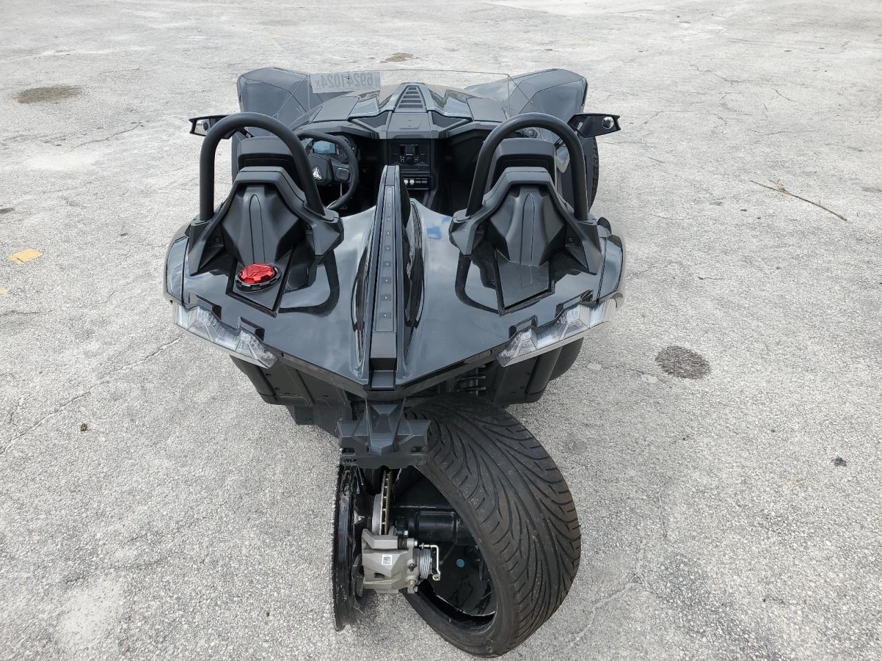 57XAATGD9P8156035 2023 Polaris Slingshot S With Technology Package