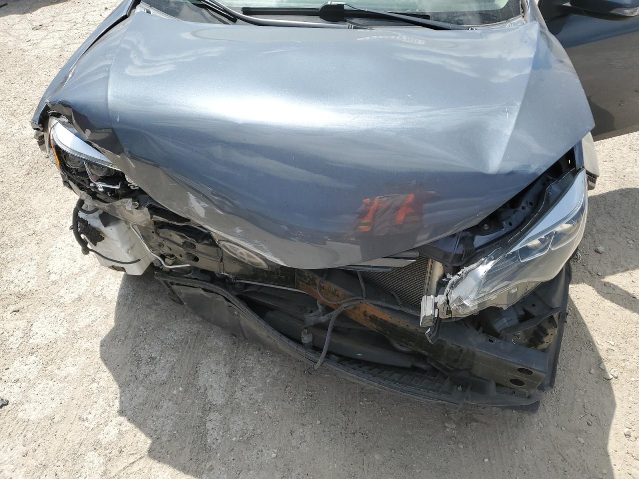 2017 Toyota Corolla L VIN: 5YFBURHE2HP611795 Lot: 80771925