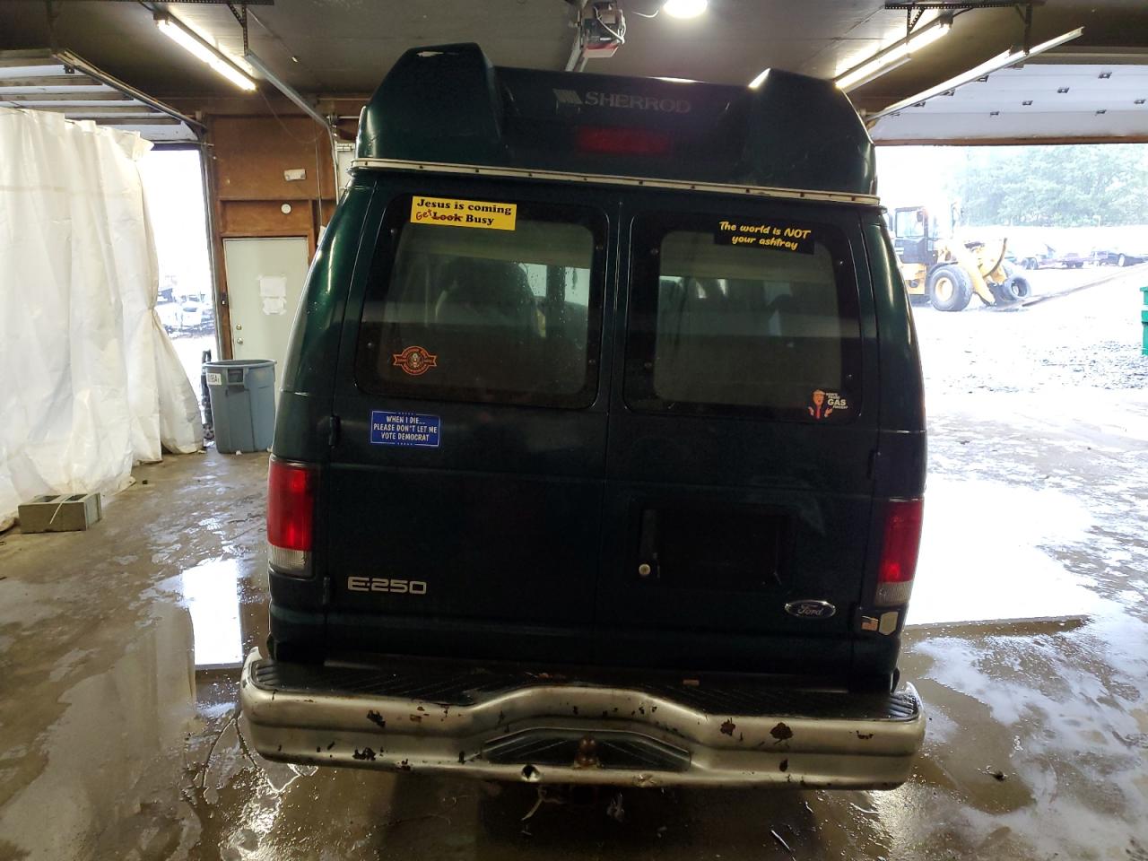 2000 Ford Econoline E250 Van VIN: 1FDPS24LXYHA86211 Lot: 65277814