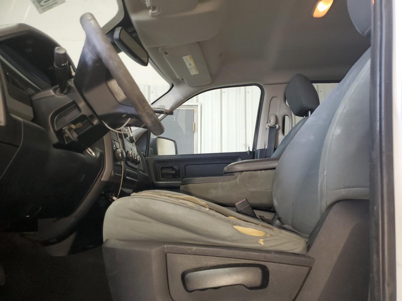 2018 Ram 1500 St VIN: 1C6RR6FG4JS201854 Lot: 66288854