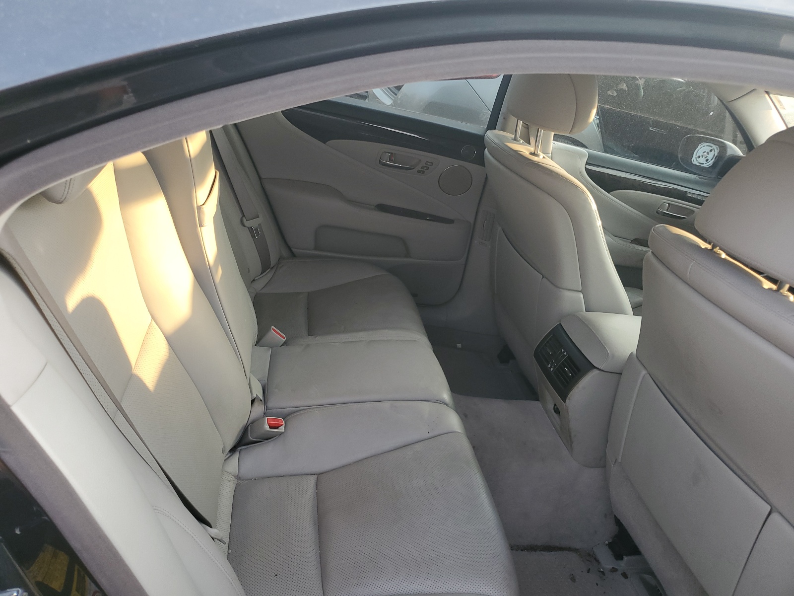 JTHBL46F775004979 2007 Lexus Ls 460