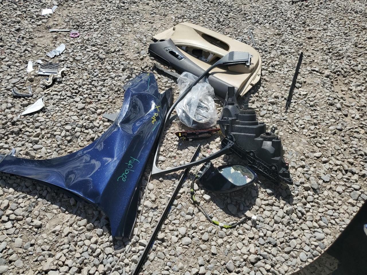 2007 Lexus Es 350 VIN: JTHBJ46G472137148 Lot: 67740344