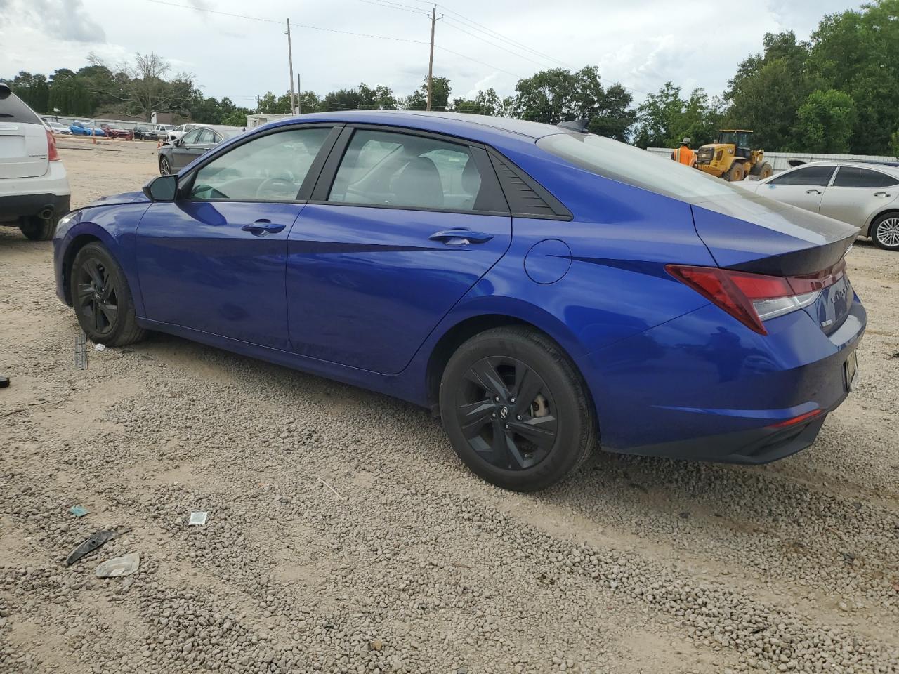 KMHLM4AGXPU537591 2023 HYUNDAI ELANTRA - Image 2