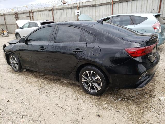 3KPF24AD1PE508380 Kia Forte  2