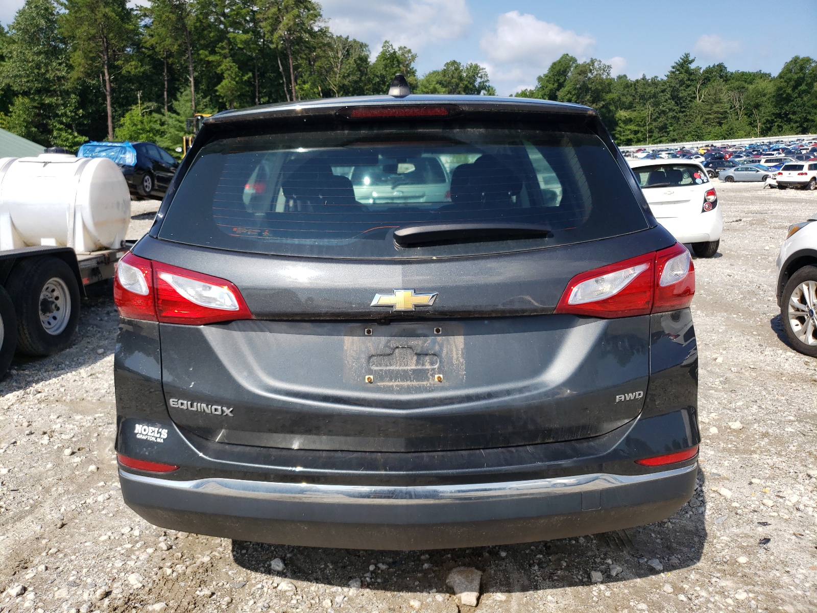 2GNAXREV4J6209492 2018 Chevrolet Equinox Ls