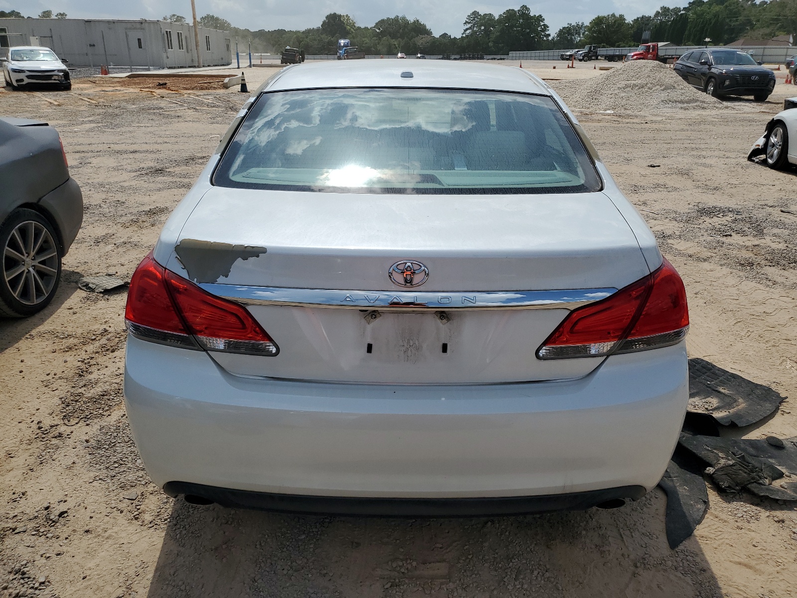 4T1BK3DB0BU423085 2011 Toyota Avalon Base